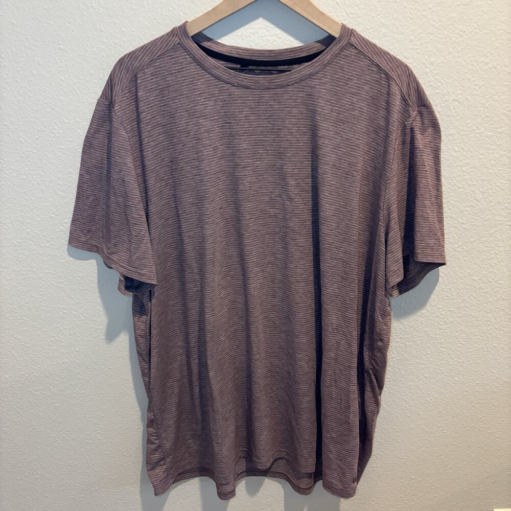 VRST Men's Short Sleeve Icon Tee Cranberry Striped Size XXL